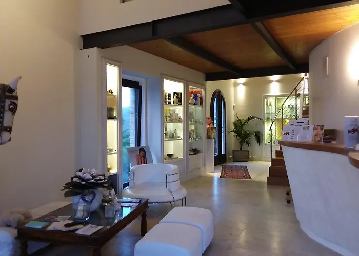 Mandalay & Hétvégi ház