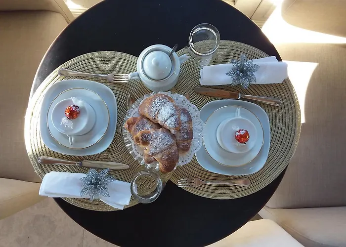 Hétvégi ház Mandalay & Senigallia