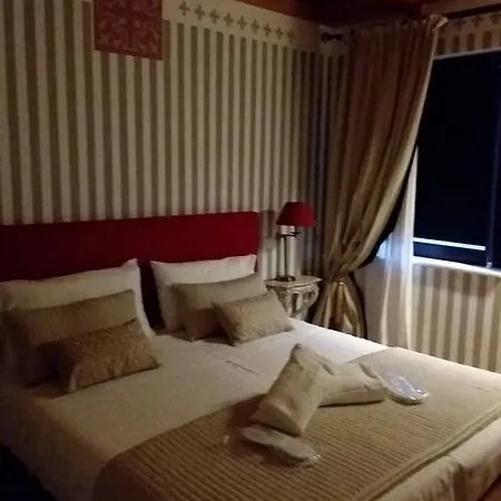 Landhuis Mandalay & *