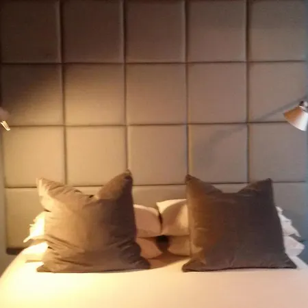 Літній будинок Mandalay & Сенігаллія