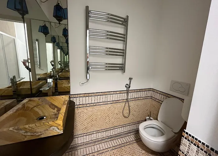 Venkovský dům Mandalay & *