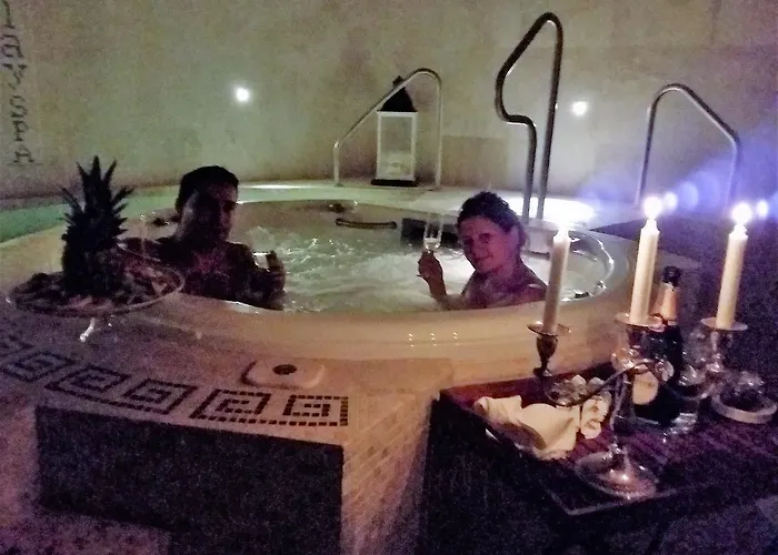 Mandalay & Venkovský dům Senigallia