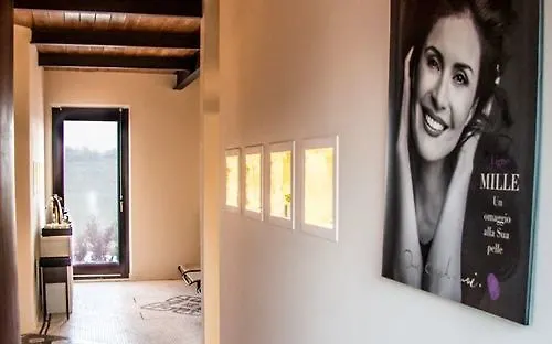 Venkovský dům Mandalay & Senigallia