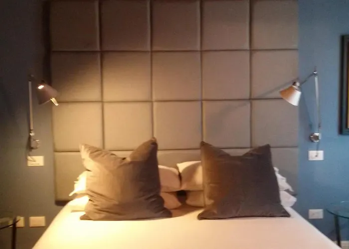 Venkovský dům Mandalay & Senigallia